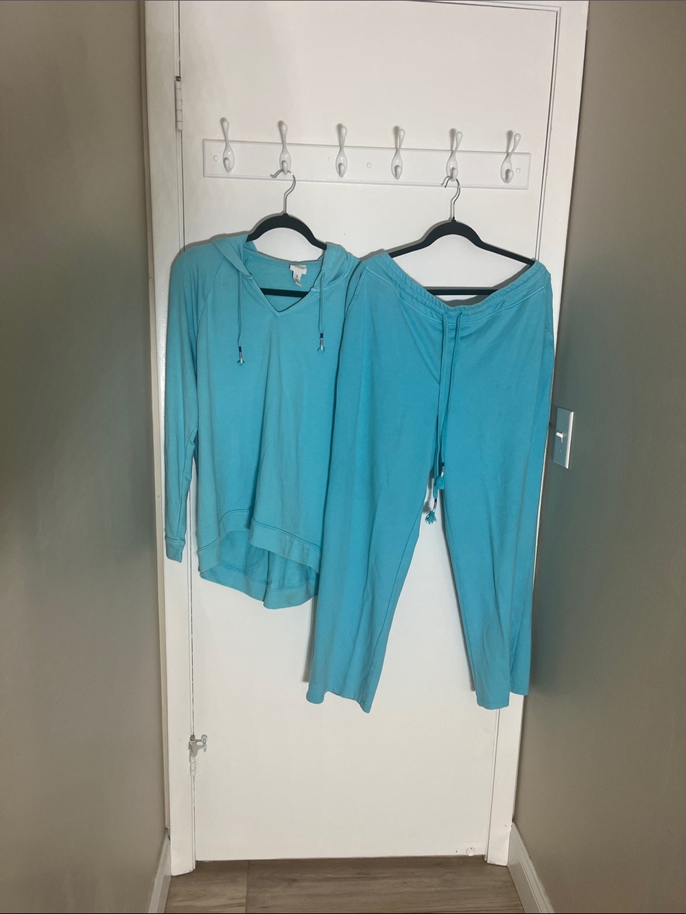 Chico's Weekends Bright Turquoise Hoodie Top